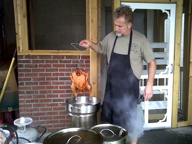 13th st BBQ Deep fried Turkey JPG